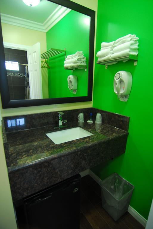 Studio City Inn - Near Universal Studios Hollywood Λος Άντζελες Δωμάτιο φωτογραφία